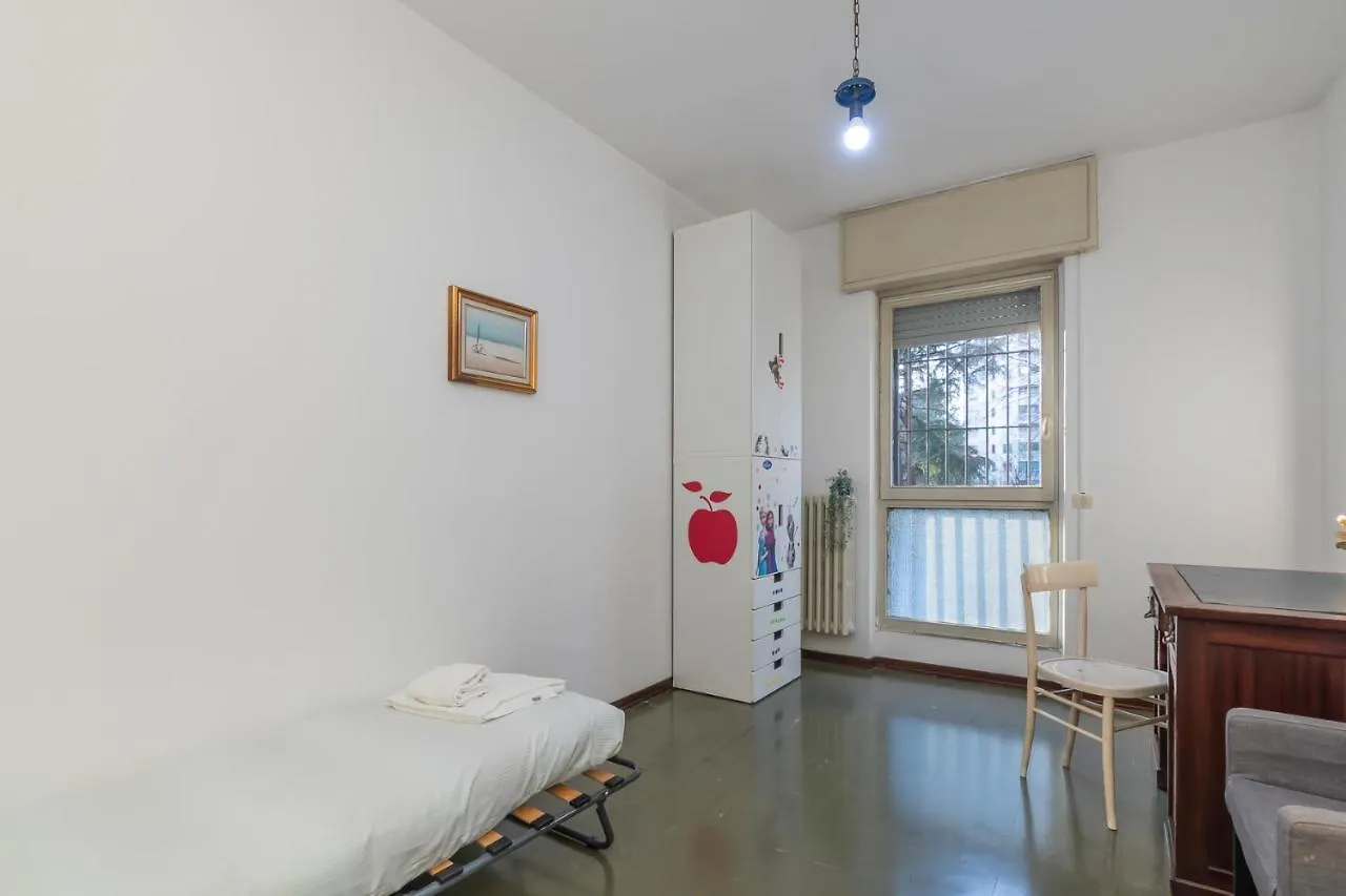 I Host Apartment - Falck 19 Milano 0*,